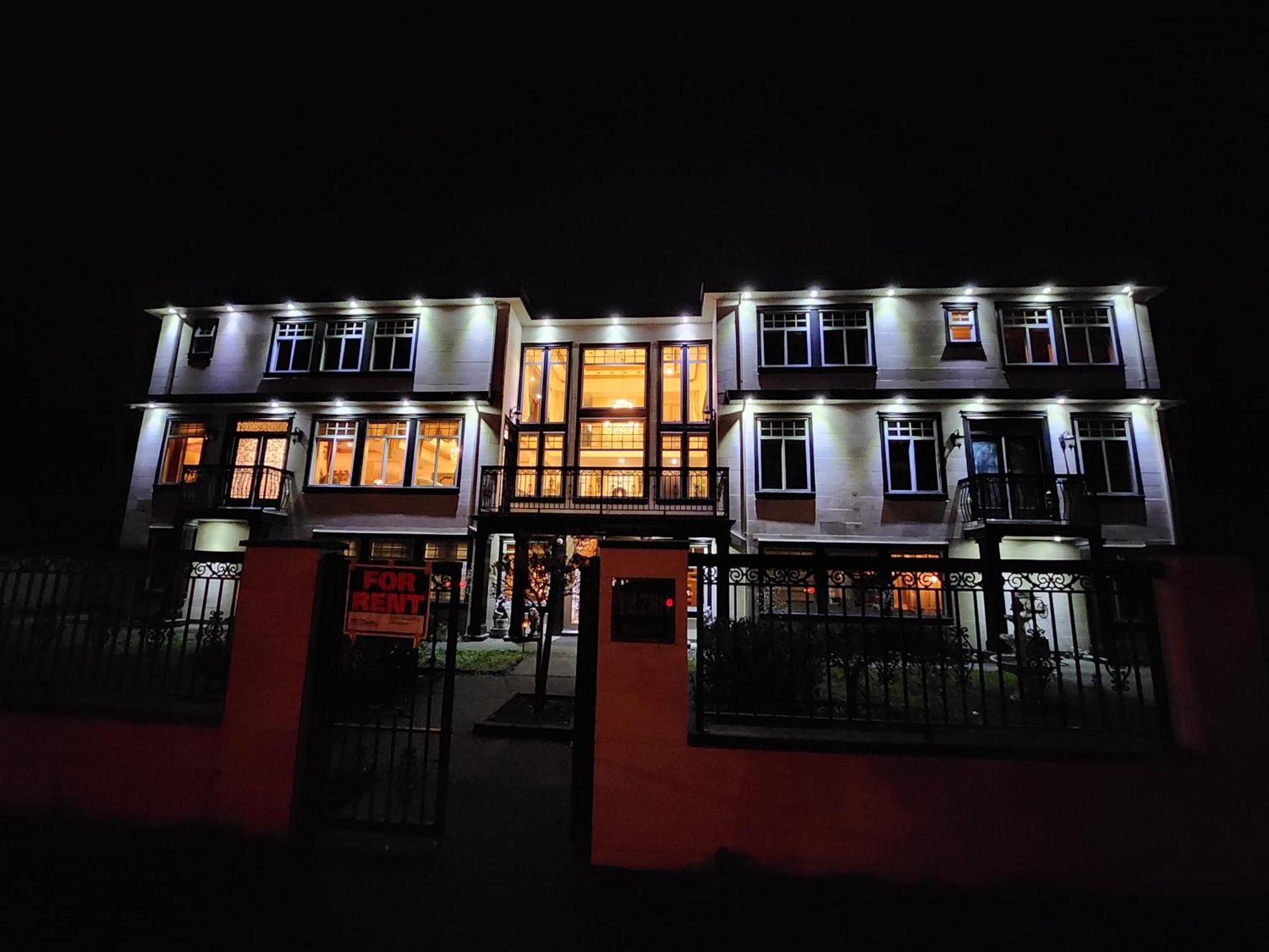 Empress Palace Hotel Surrey Exterior foto